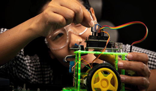 Junior Engineers Summer STEM Experience (JESSE)